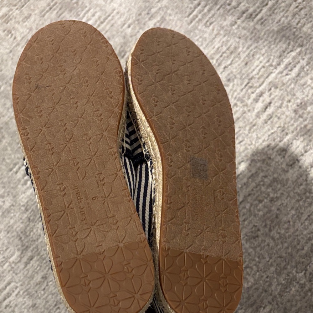 Kate Spade Navy and White Striped Espadrilles with Red Crab size 8 - Picture 6 of 7